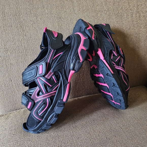 Balenciaga Track Sandals Size 40/10 New - Picture 5 of 15